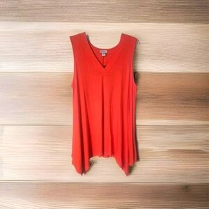 NWT Avenue Swing Tank 18